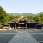 旅の途中で弥彦山と大山祇神社に登ったら心身が清まるどころか暑くて干からびた。